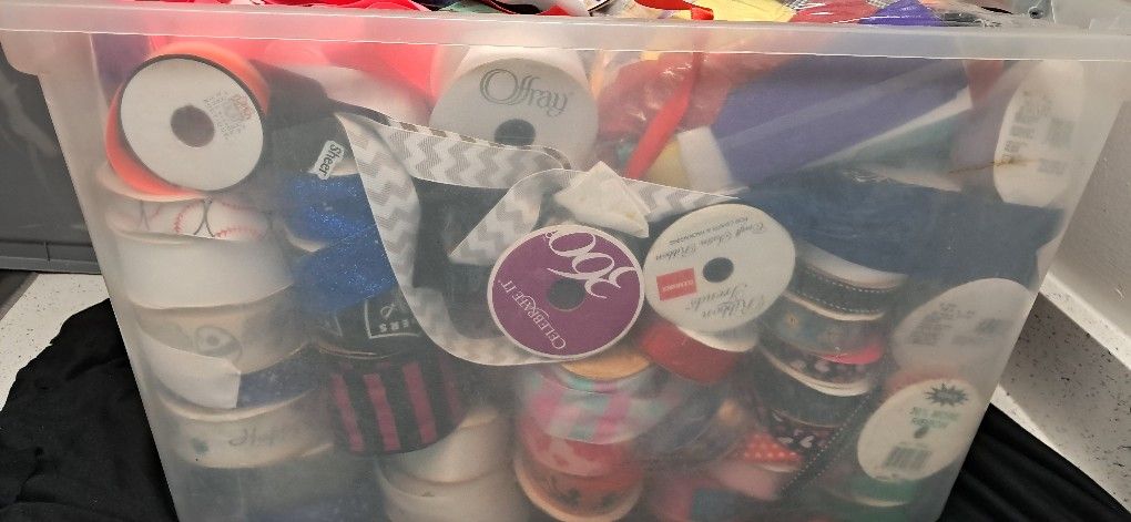 Ribbon, Vinyl, and Tulle For Hairbows, Etc,...