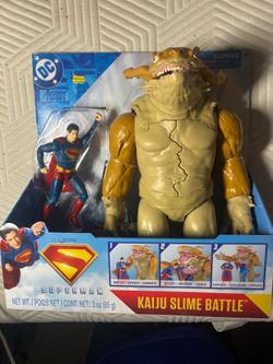 SuperMan Toy Kaiju Slime Battle