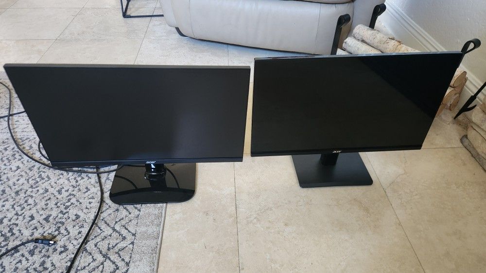 Dual Acer 24 Inch Monitors