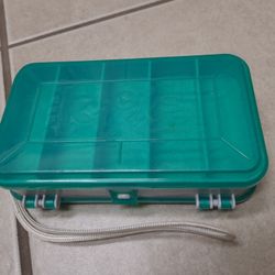 Small Double Sided Plano Kicks Lure Box