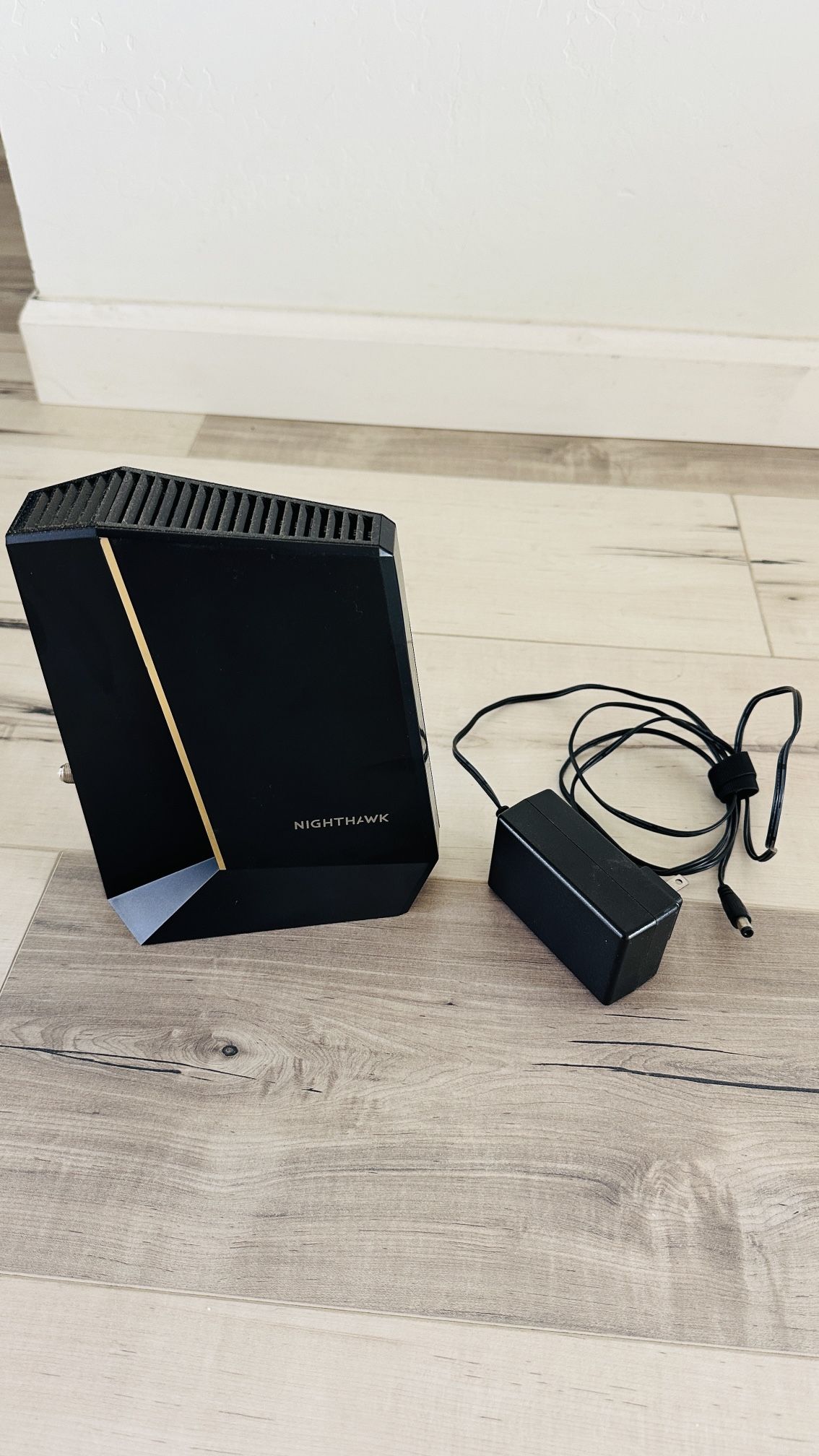 Netgear Nighthawk CM3000 Cable Modem