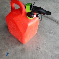 5 Gallon Gas Can Firm