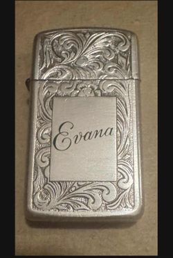 NICE! - WORKING VINTAGE PARK LIGHTER,