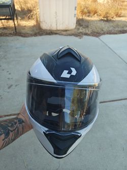 Motorcycle helmet large