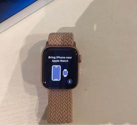 Apple SE Watch