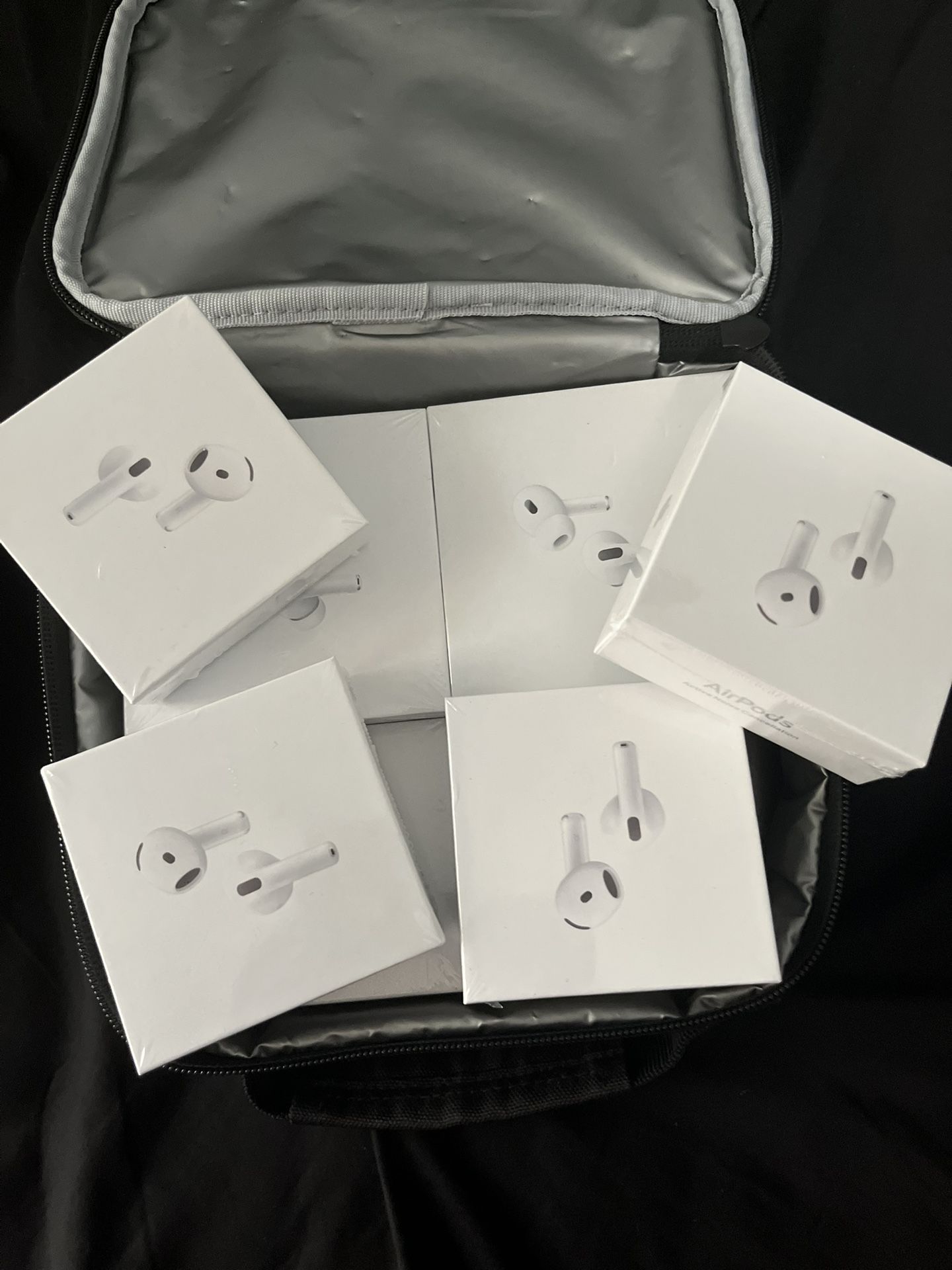 Airpod, Gen Two Gen 4