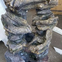 31.5"H, 6-Tier Log Water Fountain with Warm White LED Lights, Cascading Waterfall for Garden, Patio, & Lawn, Outdoor Water Feature(31.5”x16”x11”)