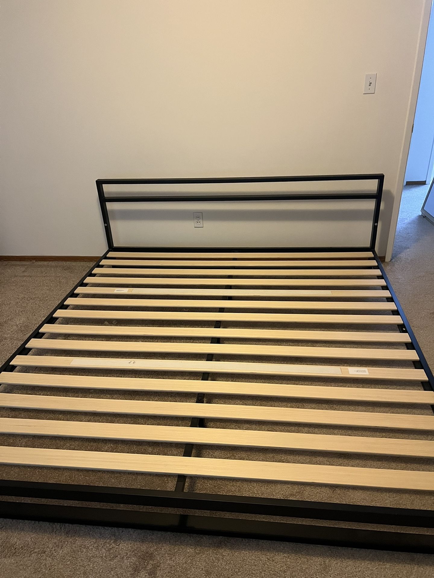 Metal Bed frame Black King 