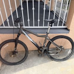 Giant Mountain Bike