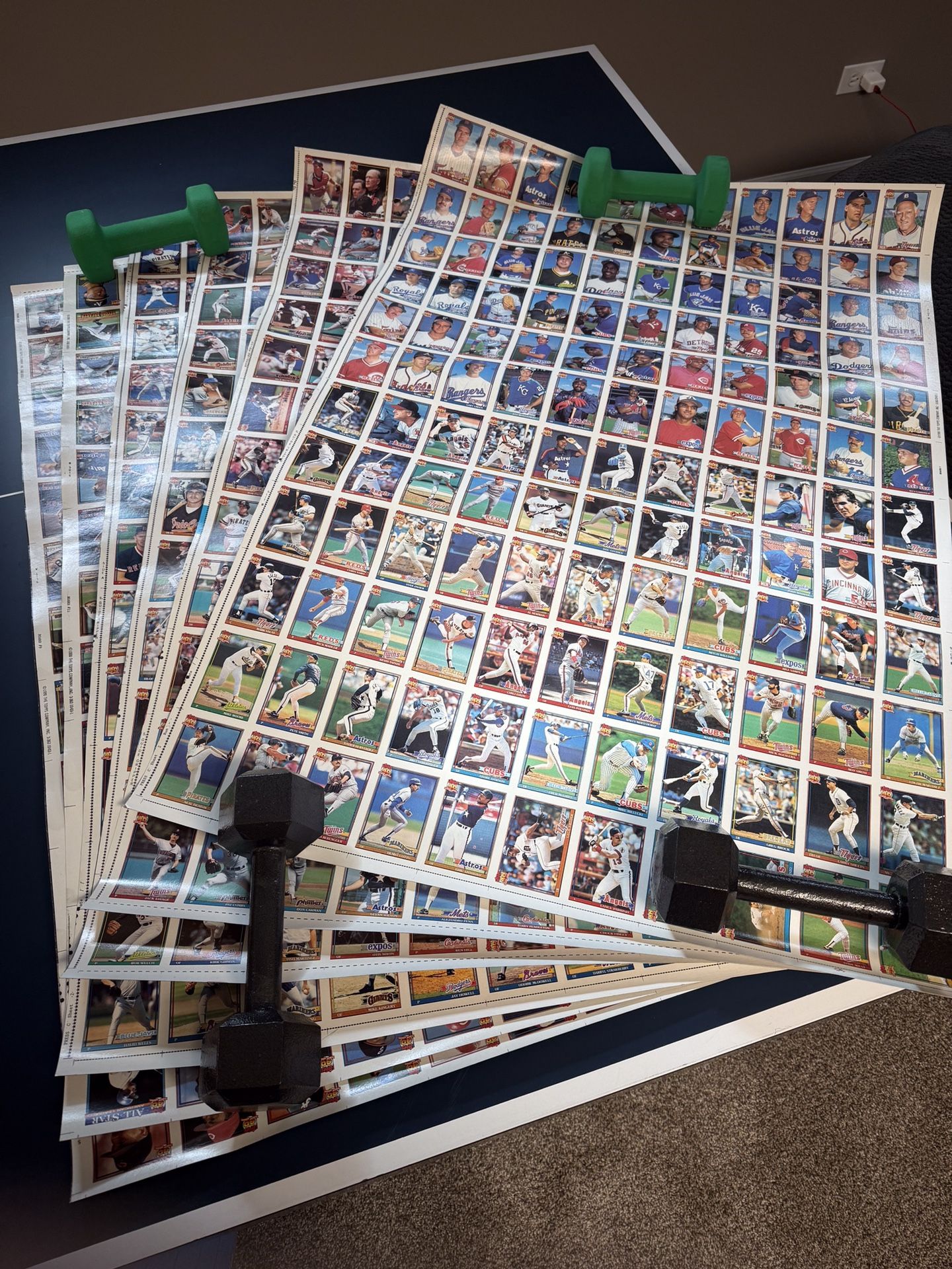 Vintage Uncut Full Set Topps 1990 Baseball Cards