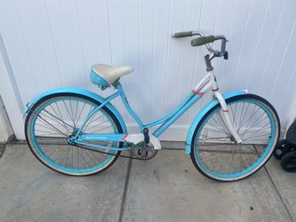 Shwinn legacy beach cruiser