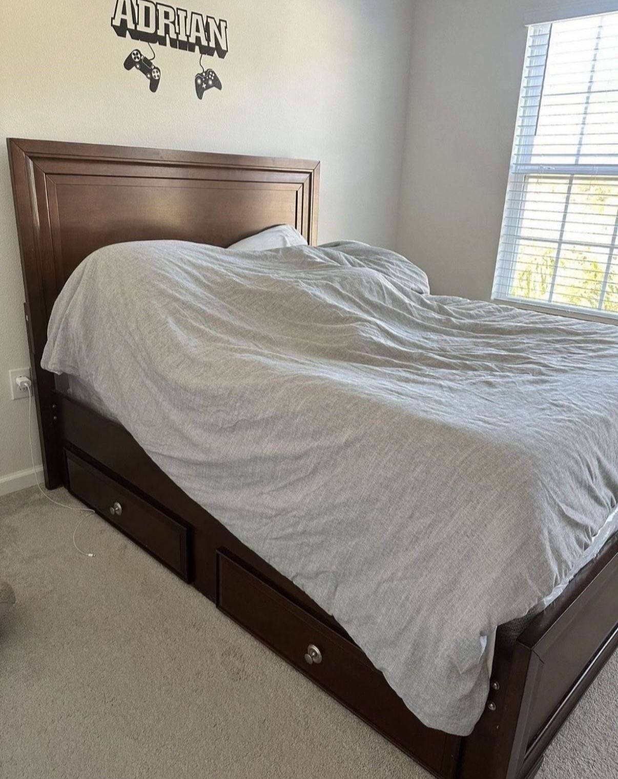 Full size bed set with trundle and mattresses 