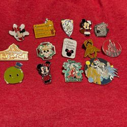 Lot Of 14 Disney Pins 