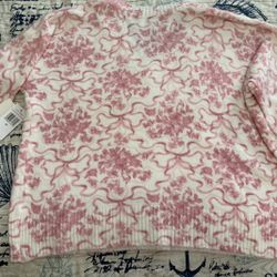 New Women’s Sweater Lightweight 