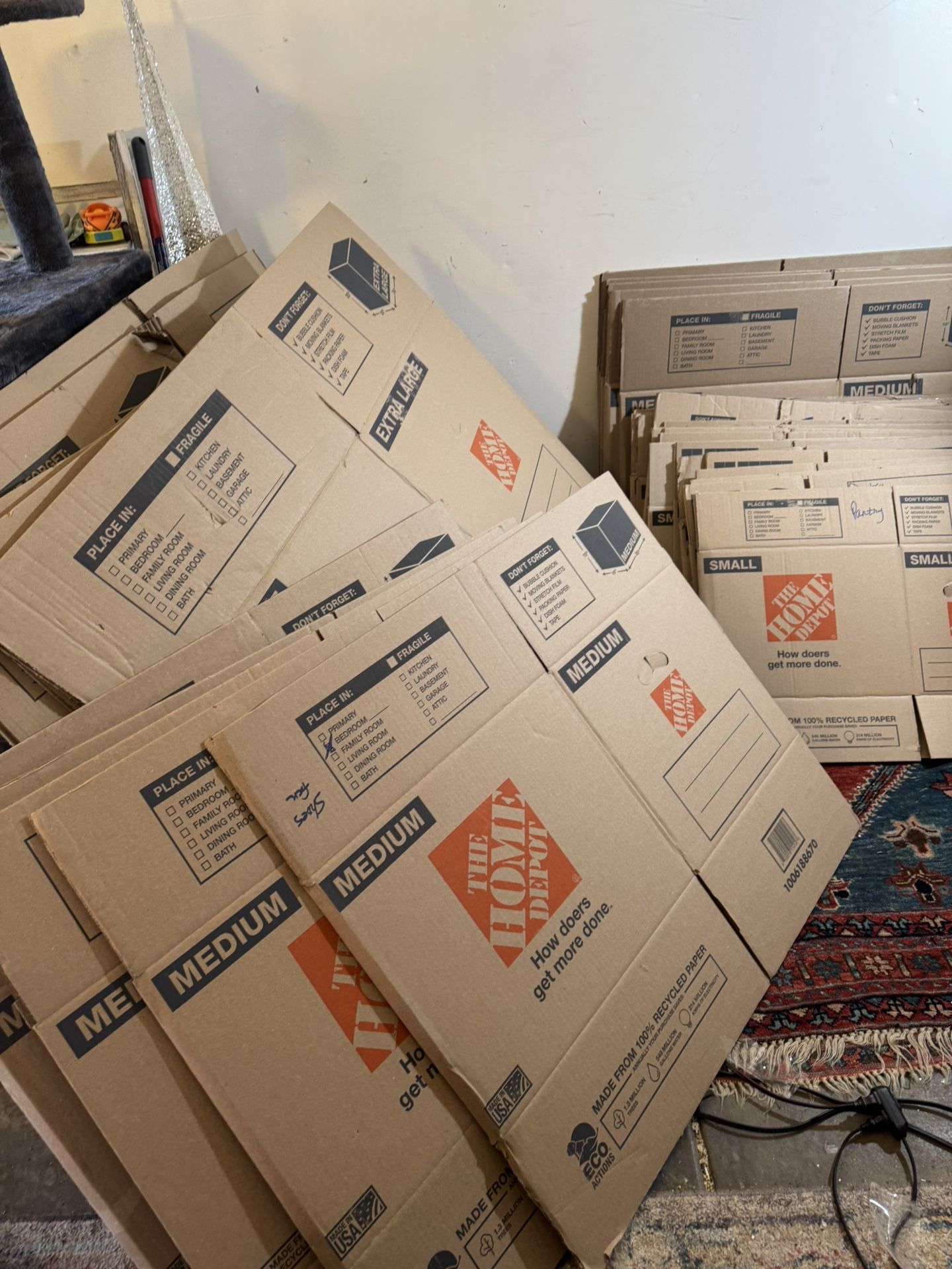 Moving Boxes 20 Small 11 Medium 1 Large 7 XX-Large 39 COUNTS