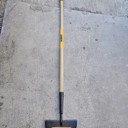 Dewalt 55 In. Wood Handle Turf Edger 