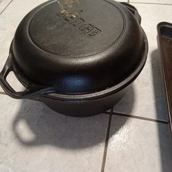 Lodge 5 Quart Seasoned Cast Iron Double Dutch Oven Multifunctional Design