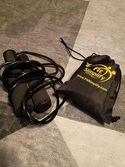 Exercise Bundle — Fit Simplify Resistance Bands + Everlast Jump Rope