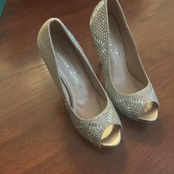 Lauren Lorraine Women’s High Heels Elissa-3 Size 6.5 Nude Sparkle 
