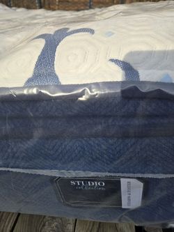 13"thick King Stearns & Foster Set