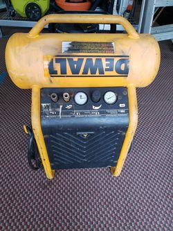 4.5 gal portable air compressor 225 psi