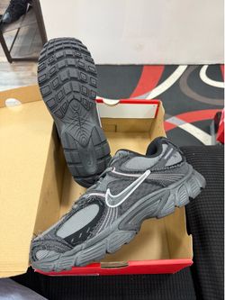Org Gray Nike V5/ 10M