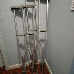 Crutches For Adults And Children 