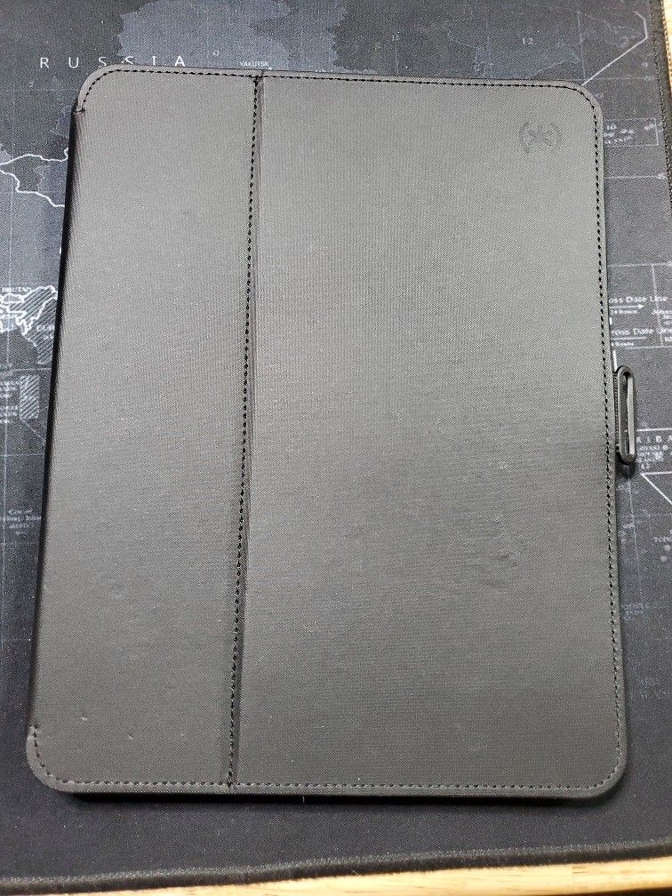 Speck Case for 10 Inch iPad
