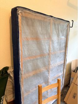 Full Box Spring / Foundation - Good Condition