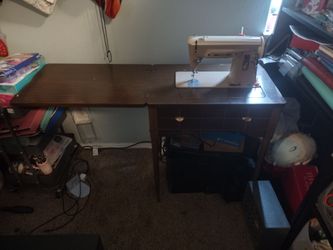 Vintage Sewing Machine