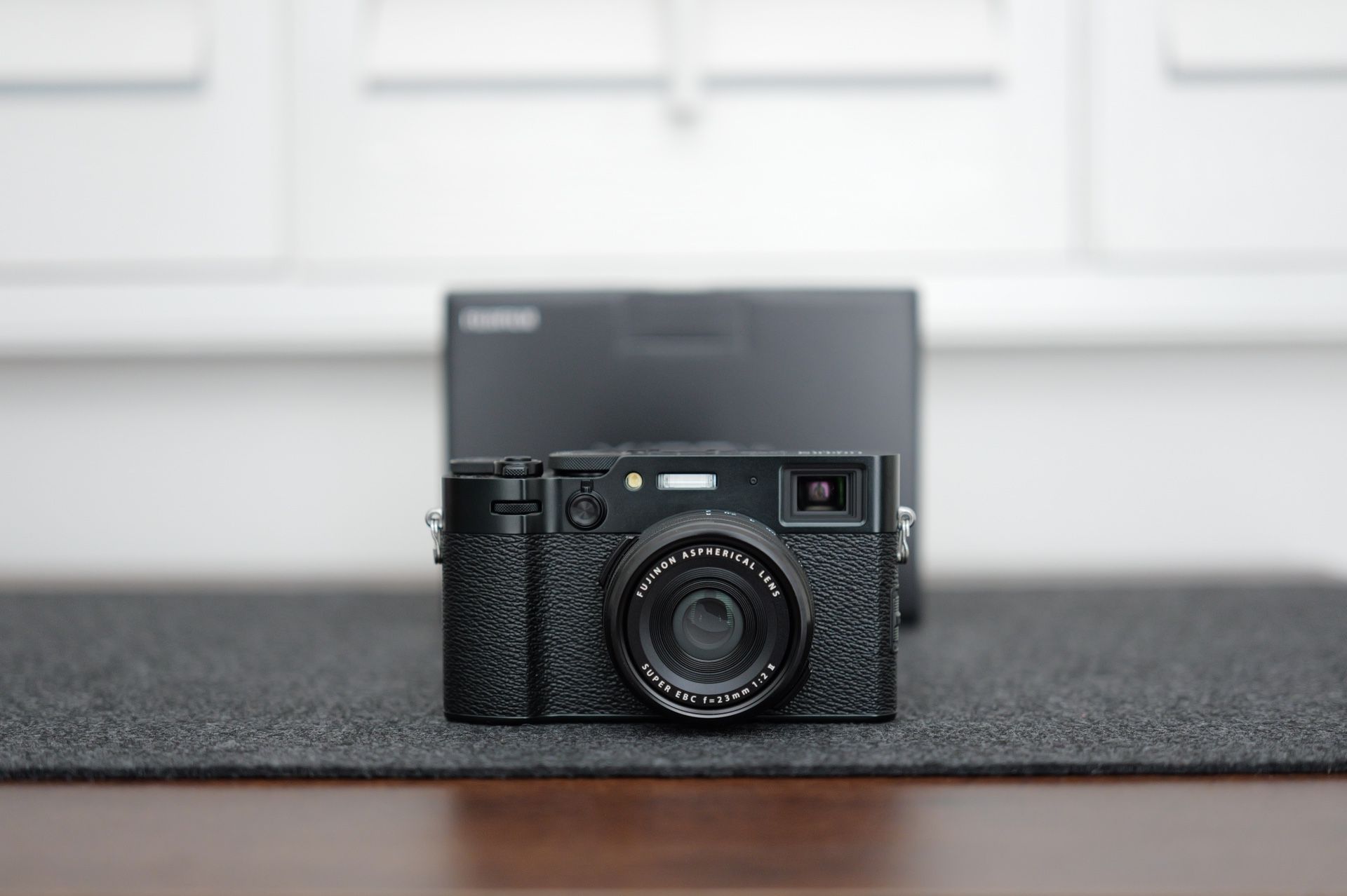FUJIFILM X100VI Digital Camera (Black) - Mint