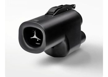 GM NACS DC Adapter