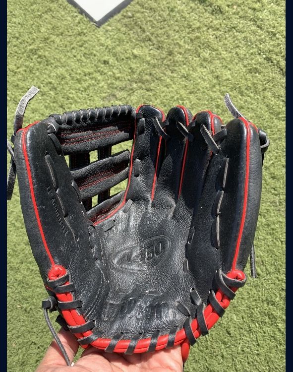 Wilson Baseball Softball Glove 11” A450 New