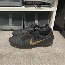 Nike Phantom Venoms