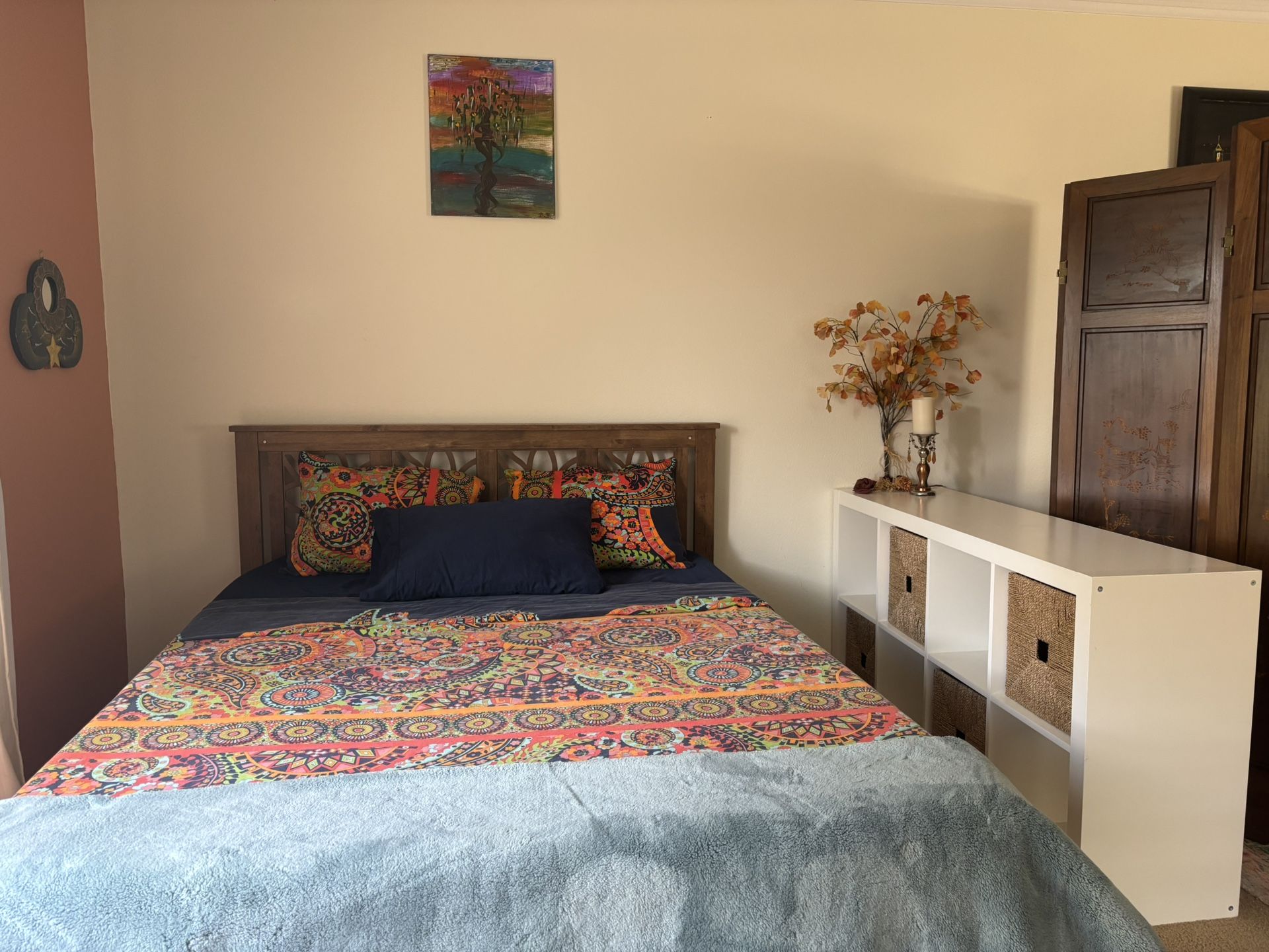 Queen Size Bed frame/ Memory Foam Mattress