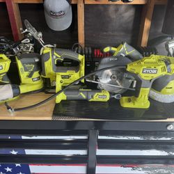 Ryobi Tool Set