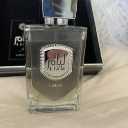 Lattafa Liam grey Perfume