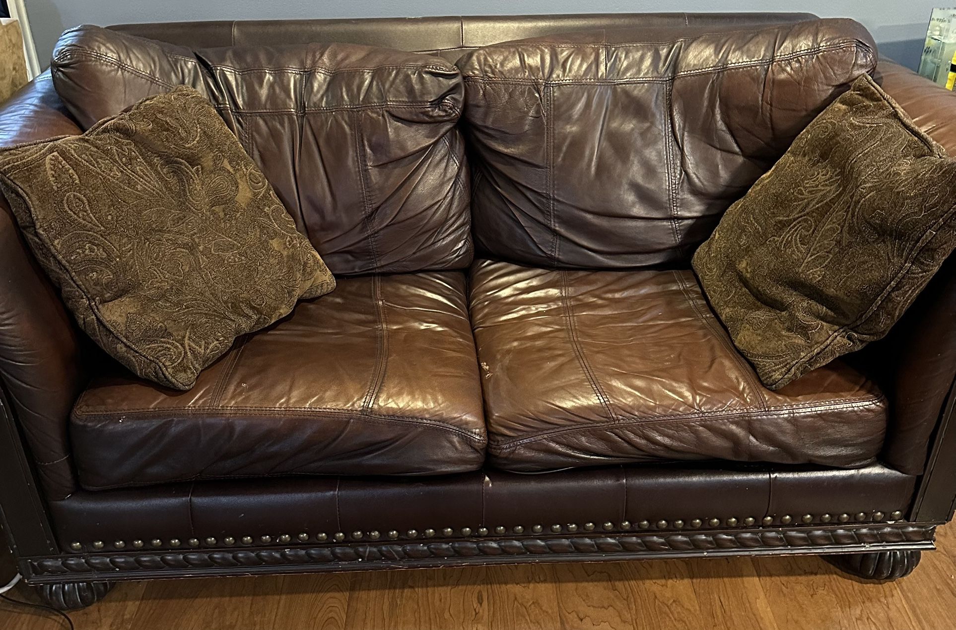 All Leather Living Room Suit