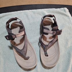 Sandals Women's Keen 