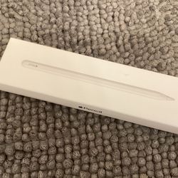 White 2nd Generation Apple Pencil (Magnetic Connecter)