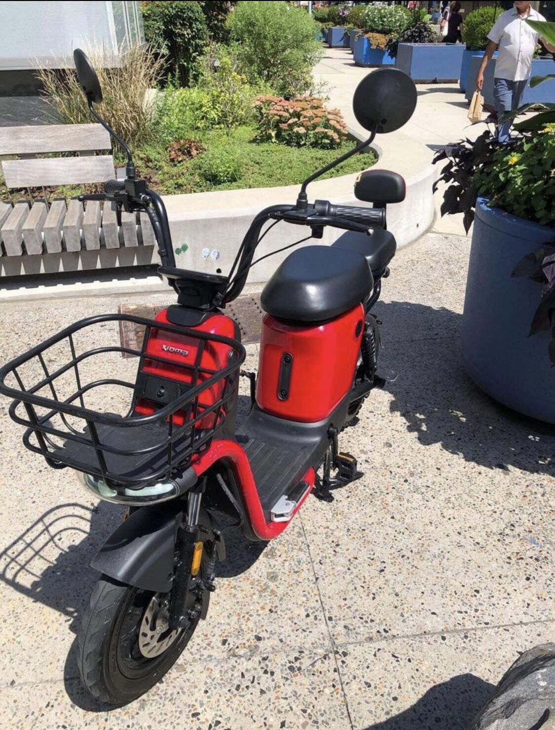 Electric Scooter XIOMA
