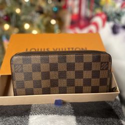 ✨ Louis Vuitton Zippy Wallet – Damier Ebene | Authentic | $600 ✨