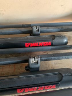 Yakima and thule roof rack