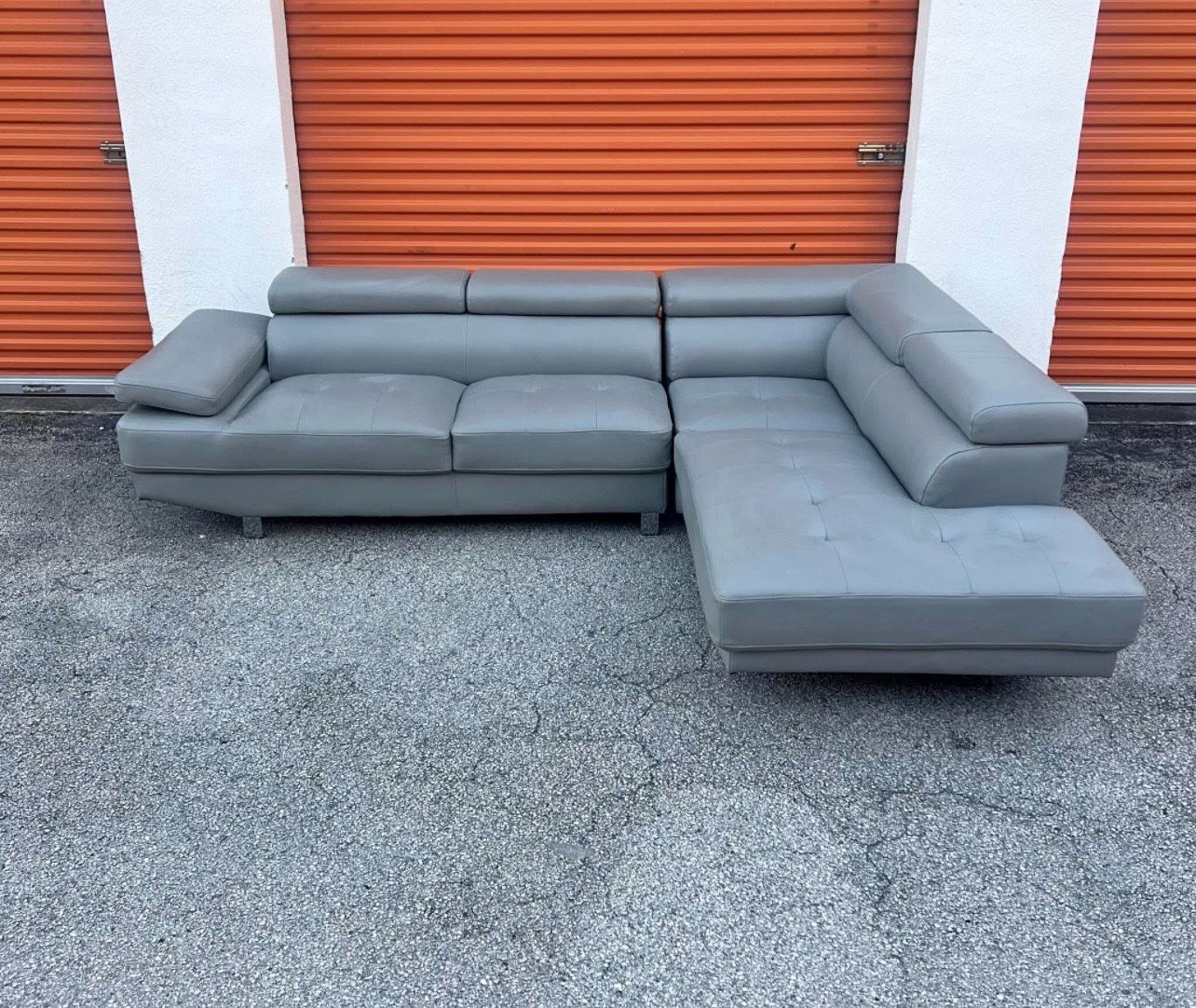 Sectional Sofa