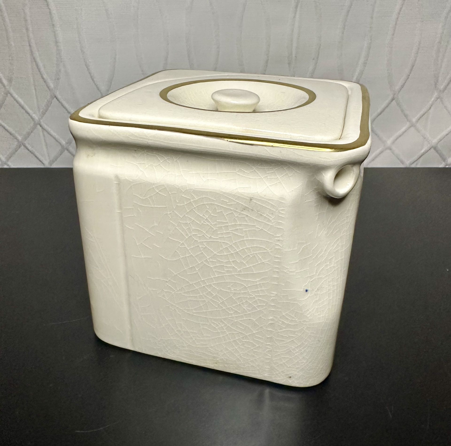 Vintage 1930s Cunard Crown Devon Fieldings Cube Teapot – RMS Queen Mary – Art Deco Maritime Collectible – Made in England