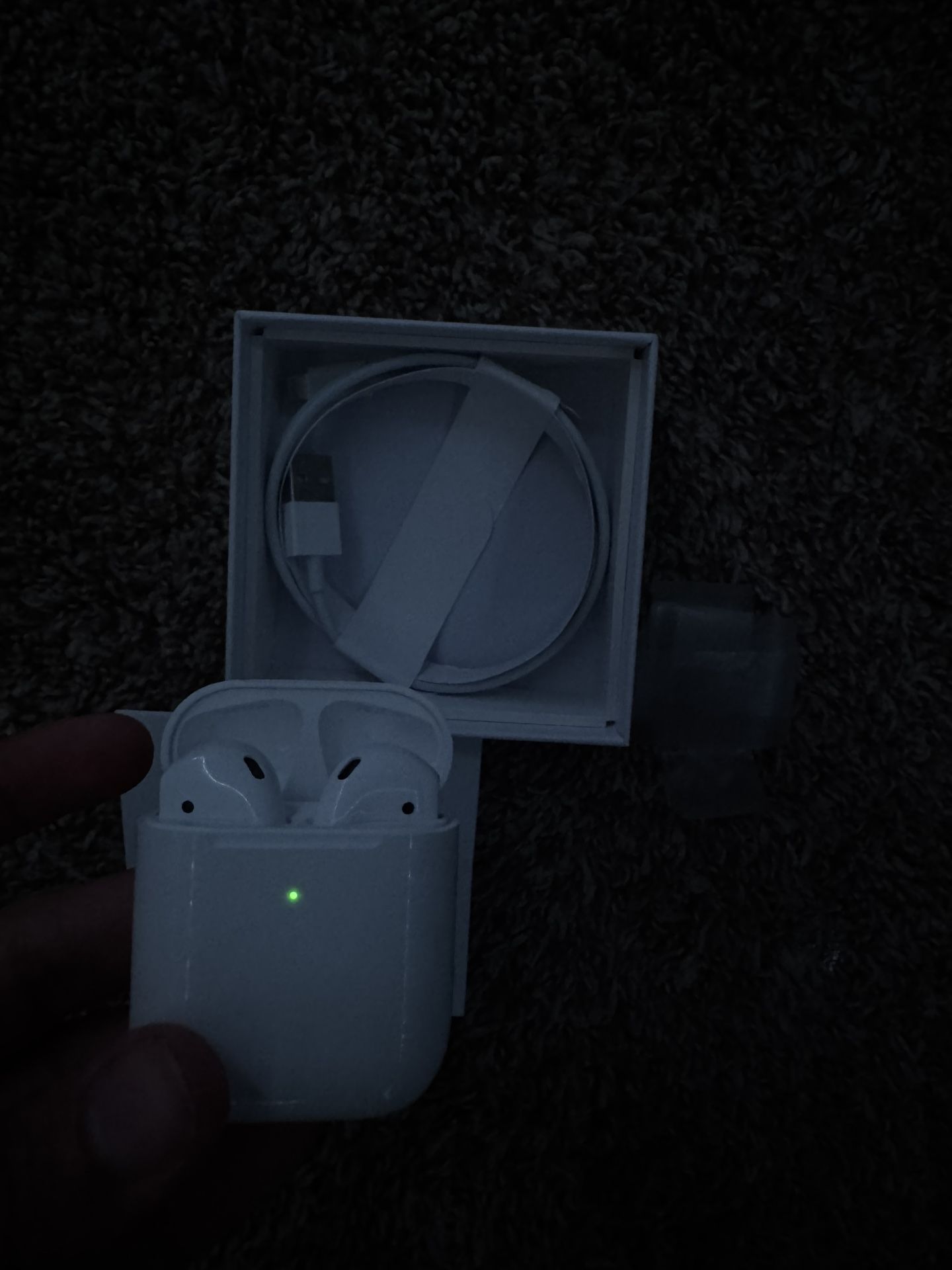 AirPods 2 (good Condition)