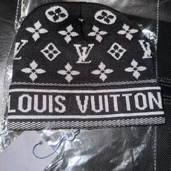 Black/white Designer Monogram Beanie