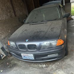 2001 BMW 325i
