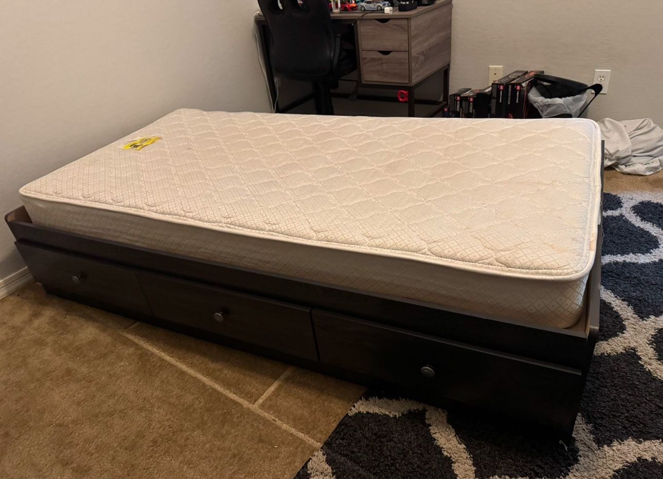 Twin Bed With 3 Drawers