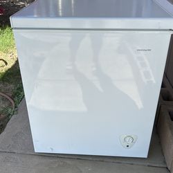 Frigidaire Freezer